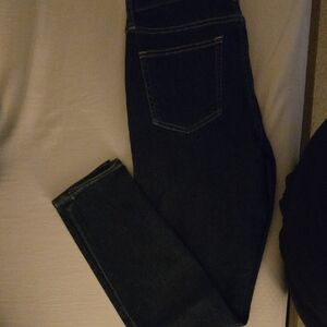 GAP Women’s Skinny Jeans in Dark Indigo